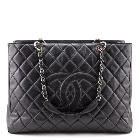 women's chanel hand bag|Chanel handbags canada online.